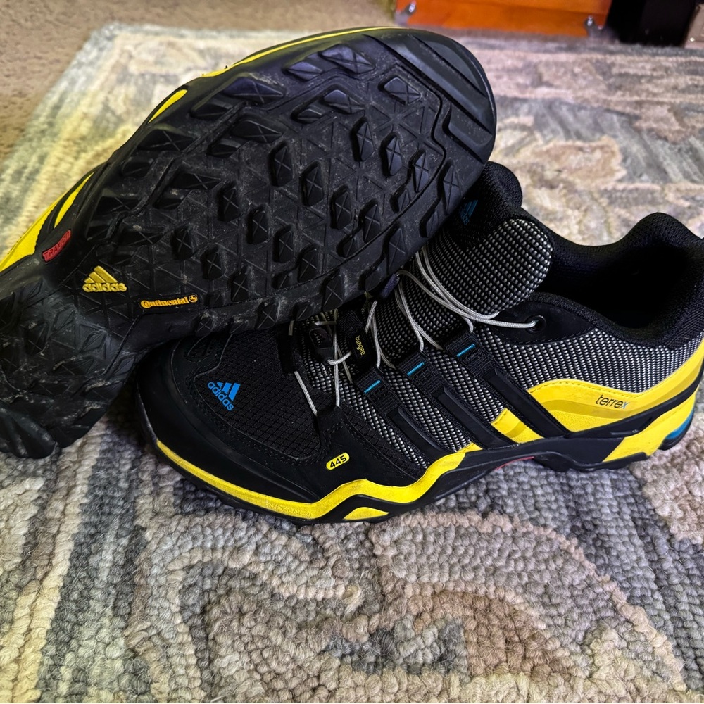 Adidas Black and Yellow Trail Shoes with Blue Highlights - Picture 8 of 13